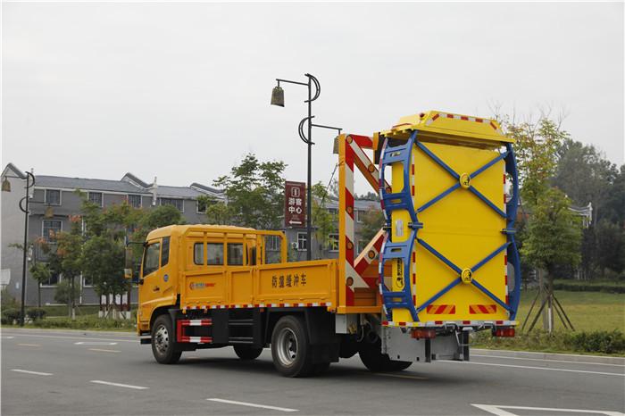 高空作业车用于市政和桥梁附属设施施工